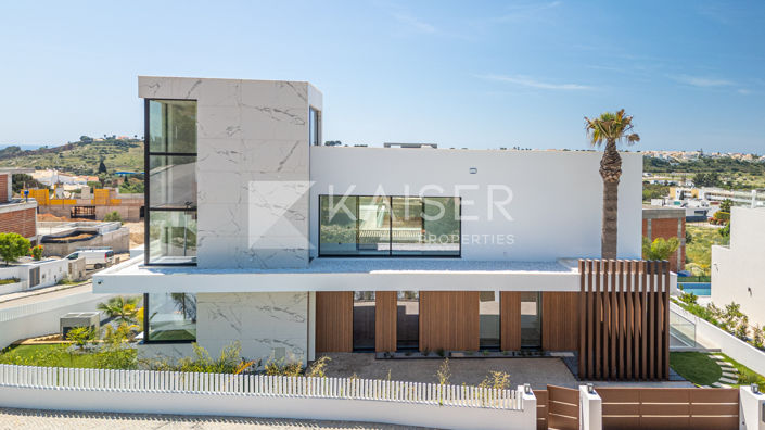 Image No.11-Villa de 4 chambres à vendre à Albufeira