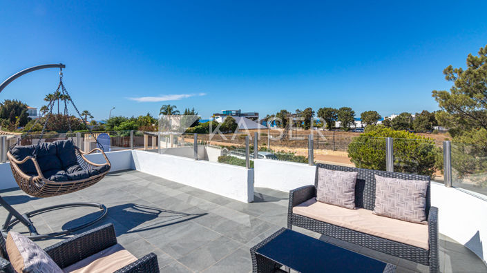 Image No.3-Villa de 4 chambres à vendre à Albufeira