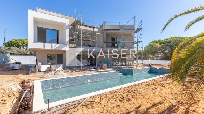 Image No.2-Villa de 4 chambres à vendre à Albufeira