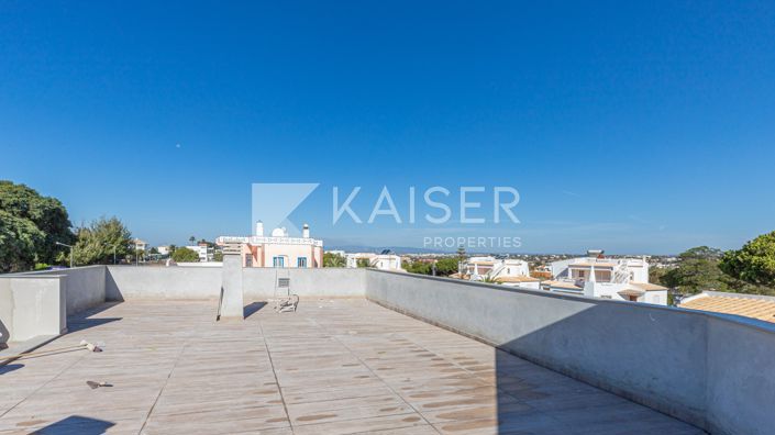 Image No.21-4 Bed Villa for sale