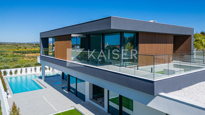 Image No.4-Villa de 4 chambres à vendre à Albufeira