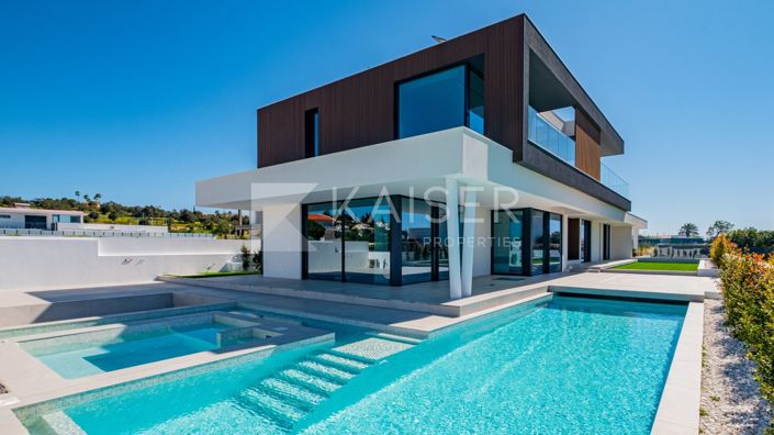 Image No.39-4 Bed Villa for sale