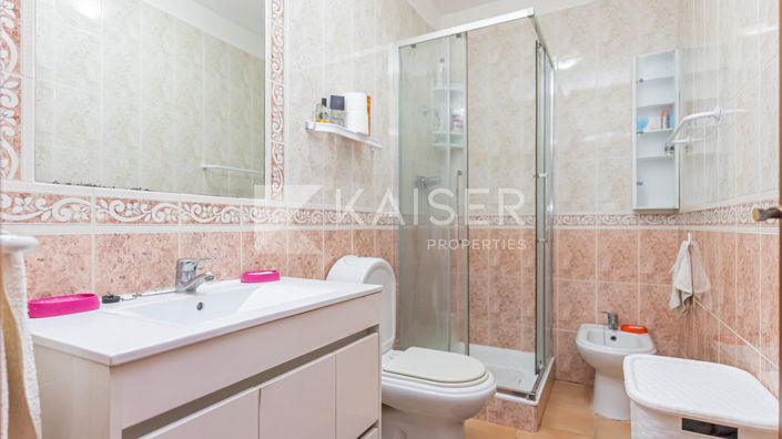 Image No.13-Maison de ville de 3 chambres à vendre à Armação de Pêra