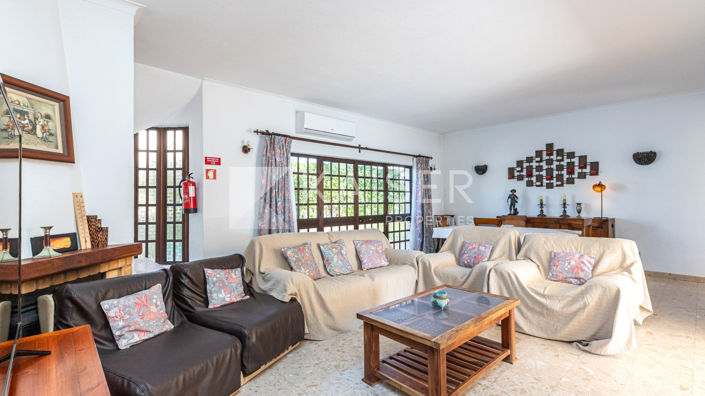 Image No.8-5 Bed Villa for sale