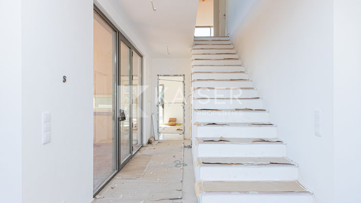 Image No.14-4 Bed Villa for sale