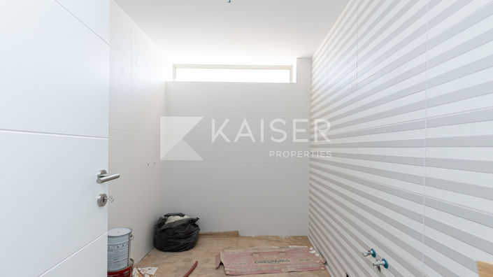 Image No.19-4 Bed Villa for sale