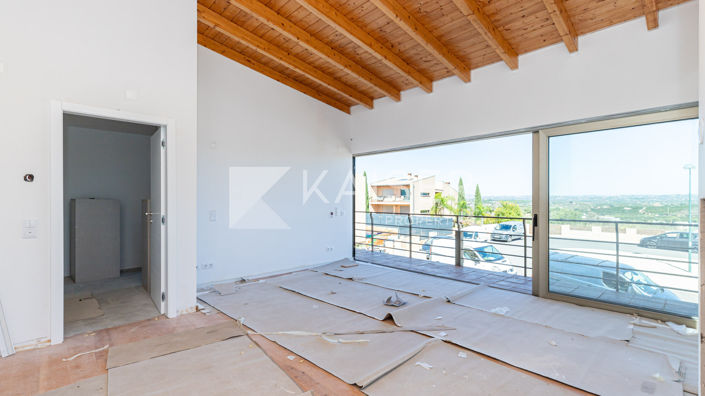 Image No.5-4 Bed Villa for sale