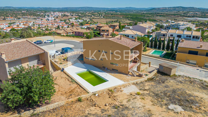 Image No.7-4 Bed Villa for sale