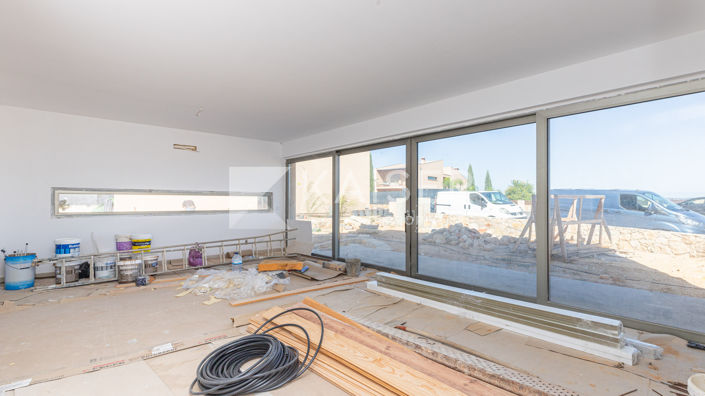 Image No.9-4 Bed Villa for sale