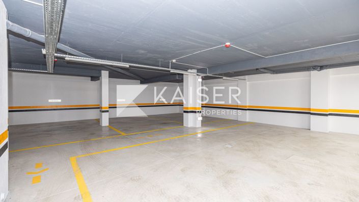 Image No.10-3 Bed Apartment for sale