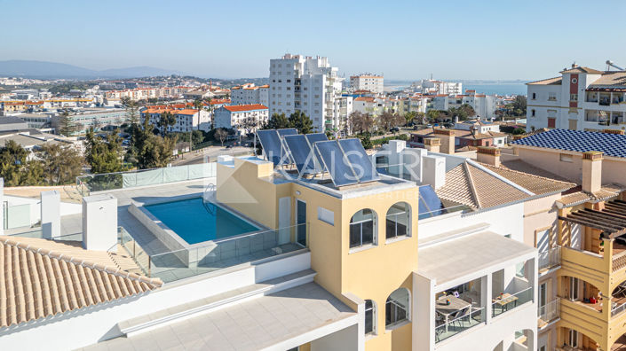 Image No.12-Appartement de 3 chambres à vendre à Lagos