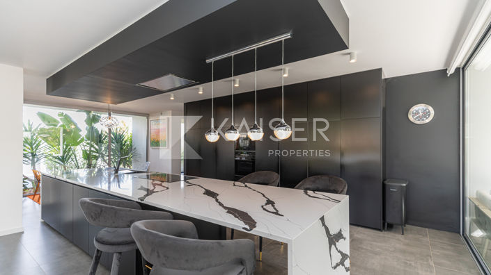 Image No.13-7 Bed Villa for sale