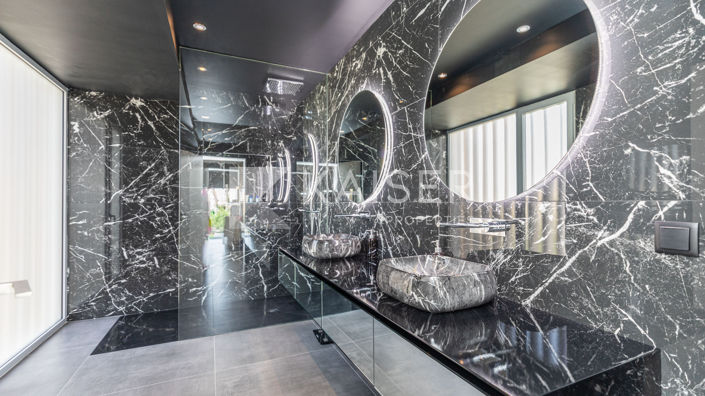 Image No.21-7 Bed Villa for sale