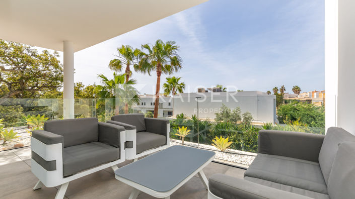 Image No.23-7 Bed Villa for sale