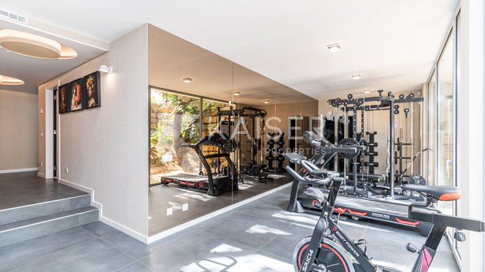 Image No.33-7 Bed Villa for sale