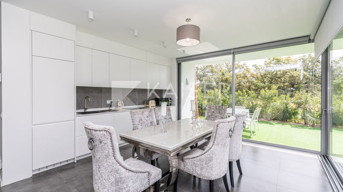 Image No.40-7 Bed Villa for sale