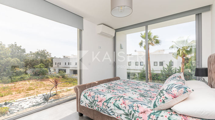 Image No.44-7 Bed Villa for sale