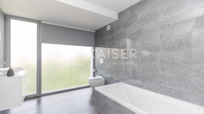 Image No.46-7 Bed Villa for sale