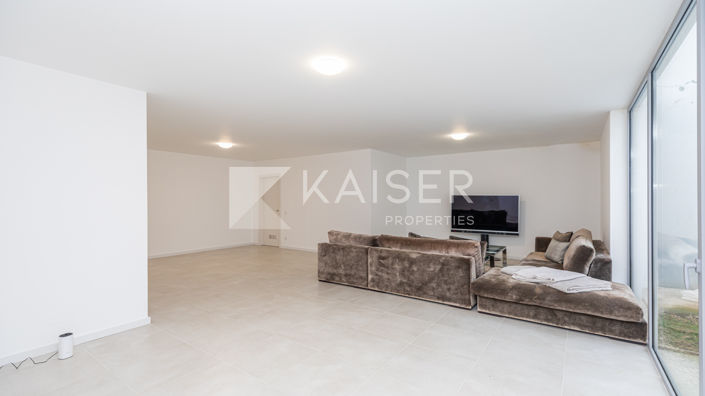 Image No.47-7 Bed Villa for sale