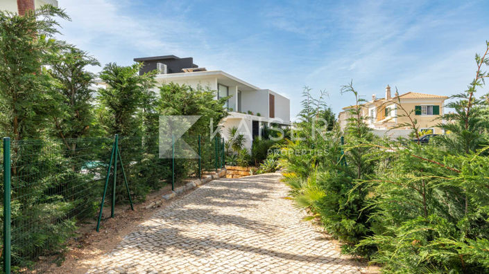 Image No.52-7 Bed Villa for sale