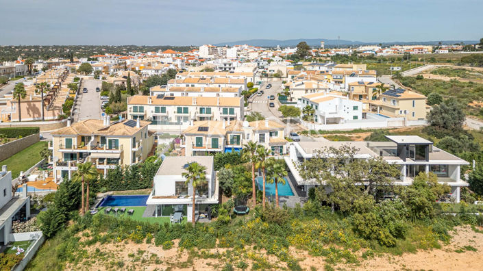 Image No.54-7 Bed Villa for sale