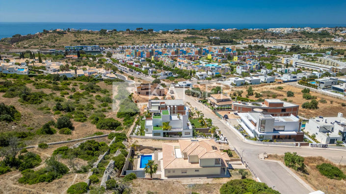 Image No.33-4 Bed Villa for sale