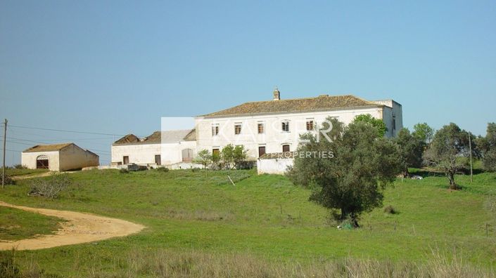 Image No.3-Terrain de 19 chambres à vendre à Albufeira