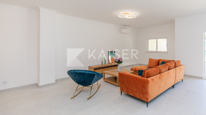 Image No.9-3 Bed Townhouse for sale