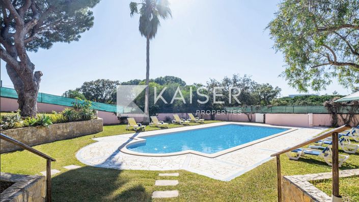 Image No.2-Villa de 4 chambres à vendre à Albufeira
