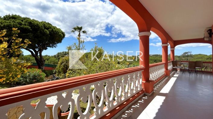 Image No.3-Villa de 4 chambres à vendre à Albufeira