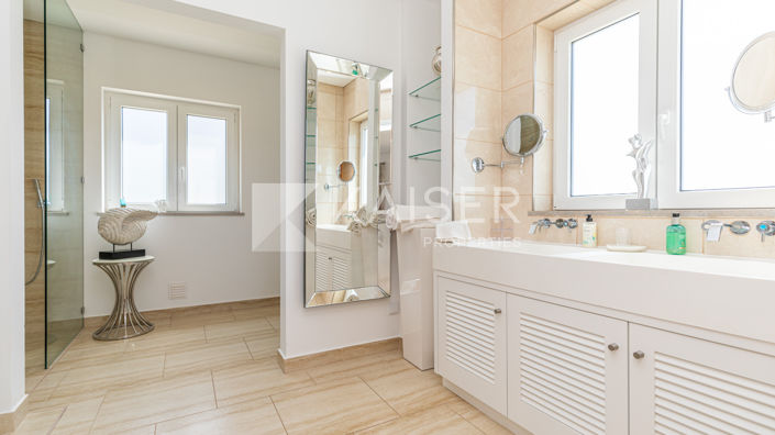 Image No.17-6 Bed Villa for sale