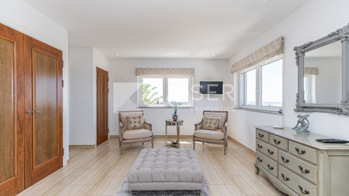 Image No.19-6 Bed Villa for sale