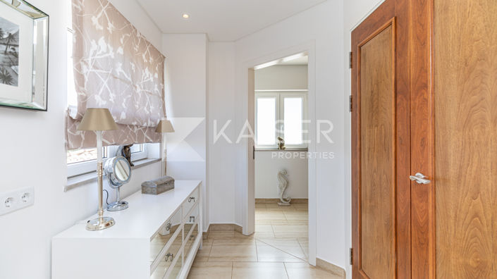 Image No.23-6 Bed Villa for sale