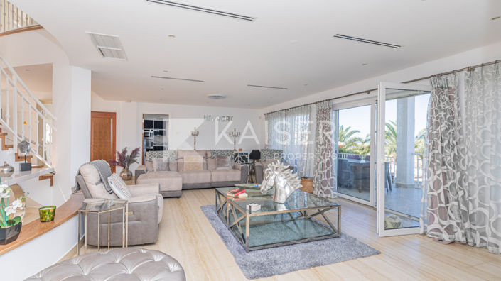 Image No.7-6 Bed Villa for sale