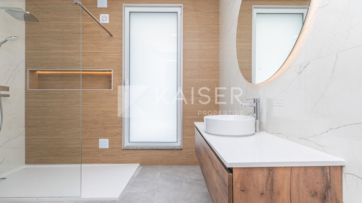 Image No.14-4 Bed Villa for sale