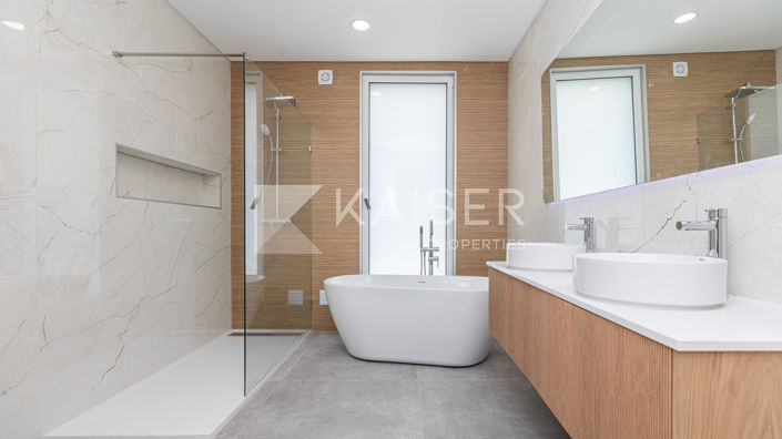 Image No.16-4 Bed Villa for sale