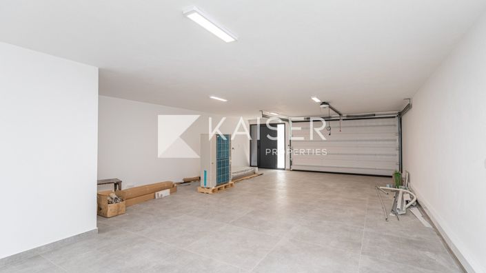 Image No.17-4 Bed Villa for sale