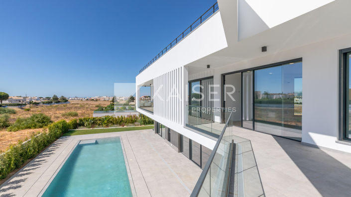 Image No.23-4 Bed Villa for sale