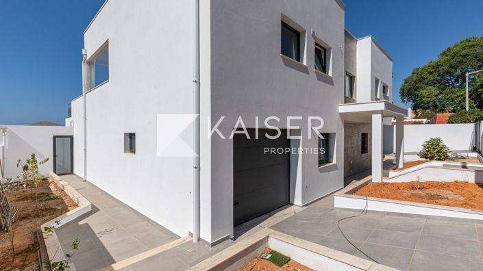 Image No.34-5 Bed Villa for sale