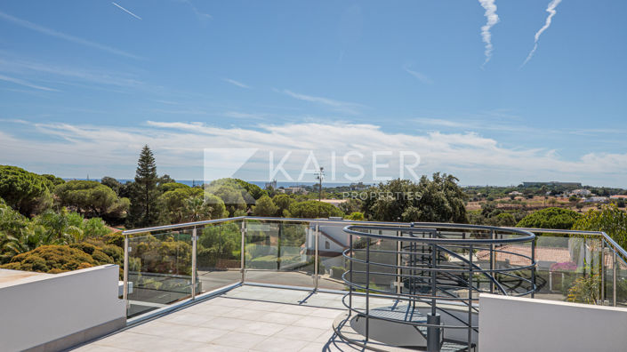 Image No.5-Villa de 4 chambres à vendre à Albufeira