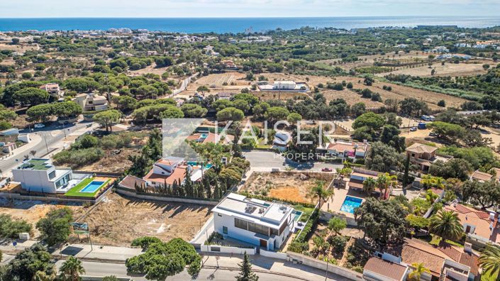 Image No.6-4 Bed Villa for sale