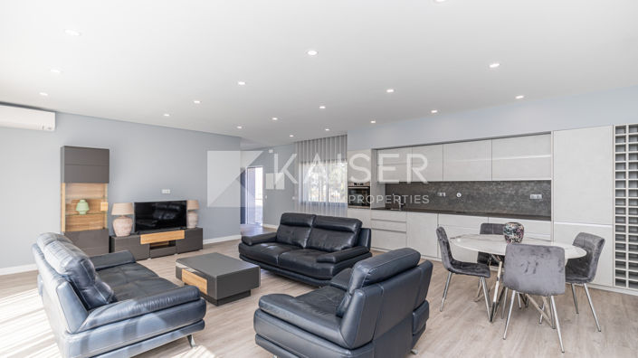 Image No.3-3 Bed Townhouse for sale