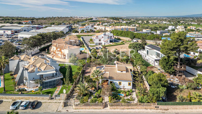 Image No.1-Villa de 5 chambres à vendre à Albufeira
