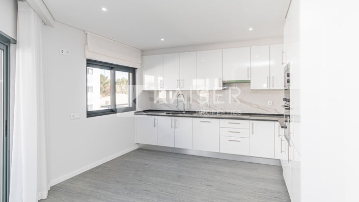 Image No.14-Appartement de 4 chambres à vendre à Quelfes