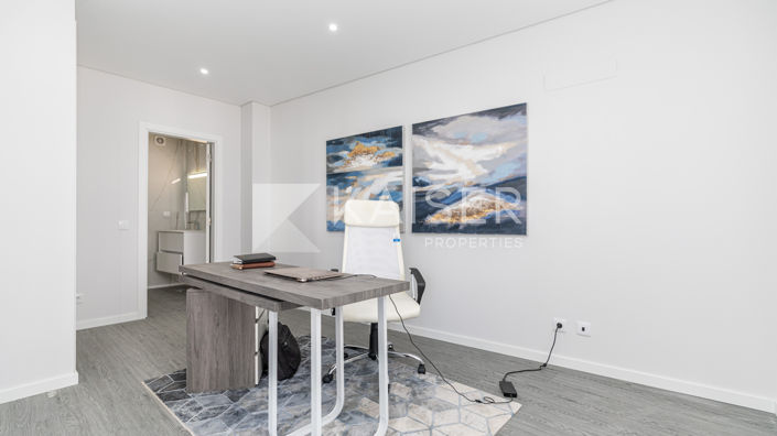 Image No.23-Appartement de 4 chambres à vendre à Quelfes