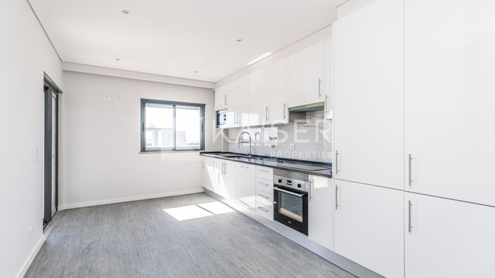 Image No.12-3 Bed Apartment for sale