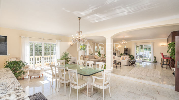 Image No.4-Villa de 8 chambres à vendre à Albufeira