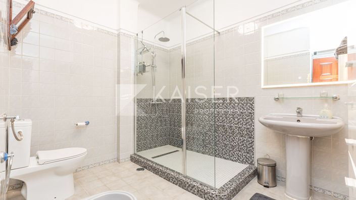 Image No.42-Villa de 8 chambres à vendre à Albufeira