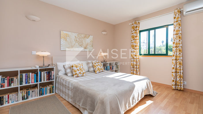 Image No.49-Villa de 8 chambres à vendre à Albufeira