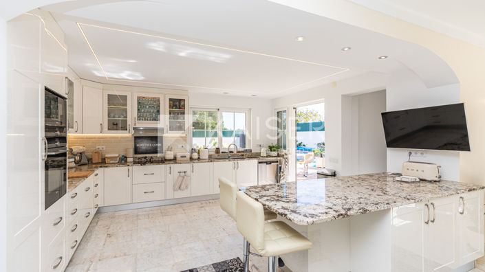 Image No.5-Villa de 8 chambres à vendre à Albufeira